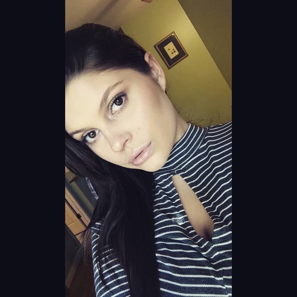 Meet your Posher, Kimberly